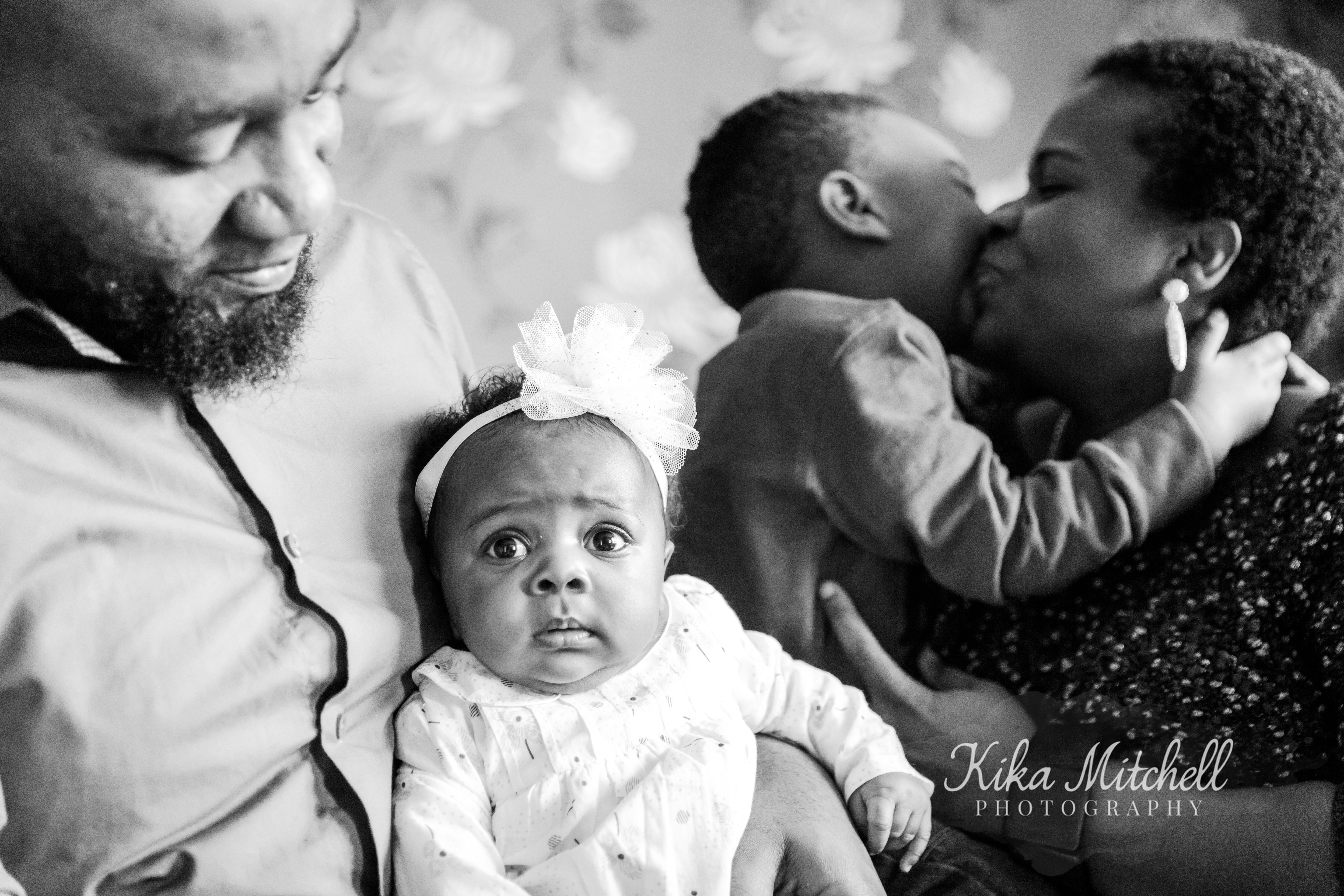 relaxed family photography Chelmsford by Kika Mitchell Photography 