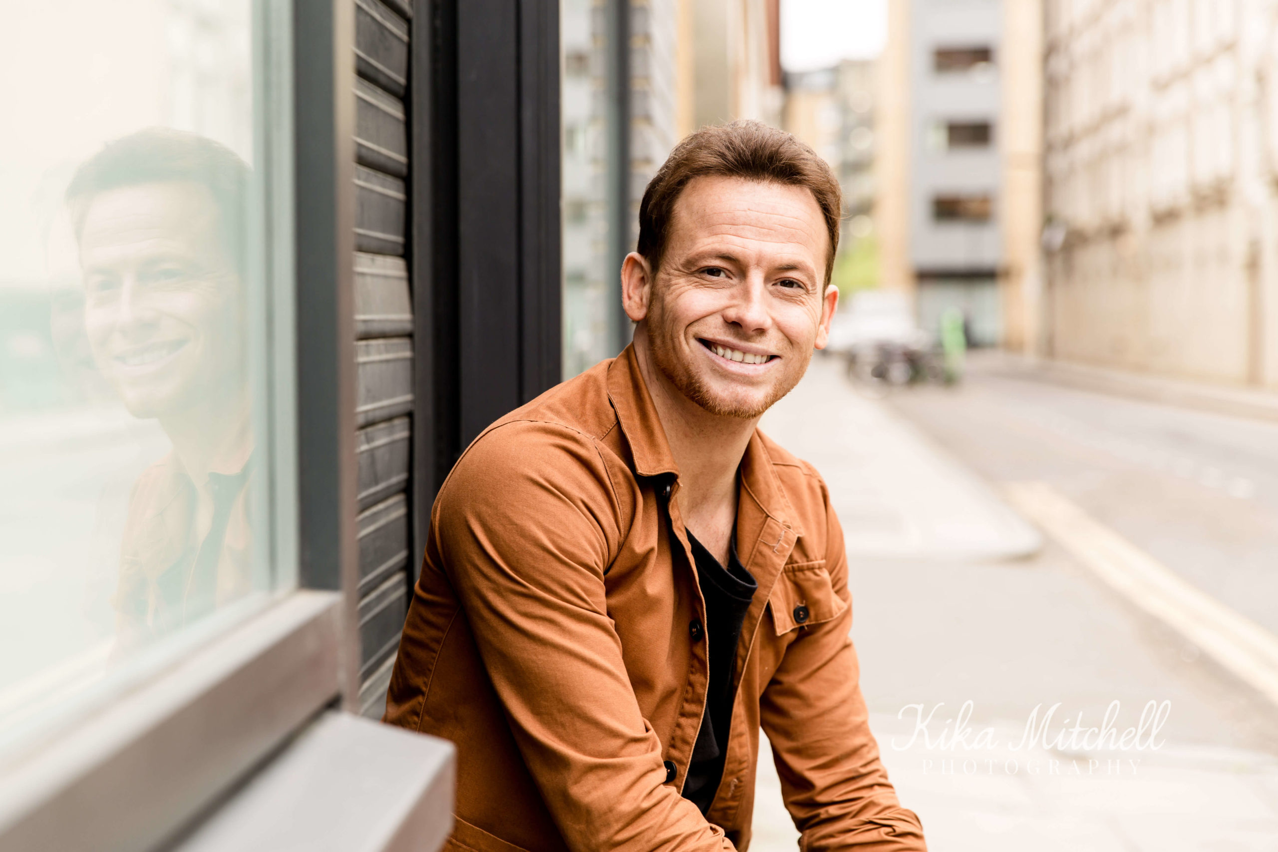 Your Personal Branding shoot by Chelmsford Photographer Kika MItchell Photography image of Joe Swash TV presenter in london street
